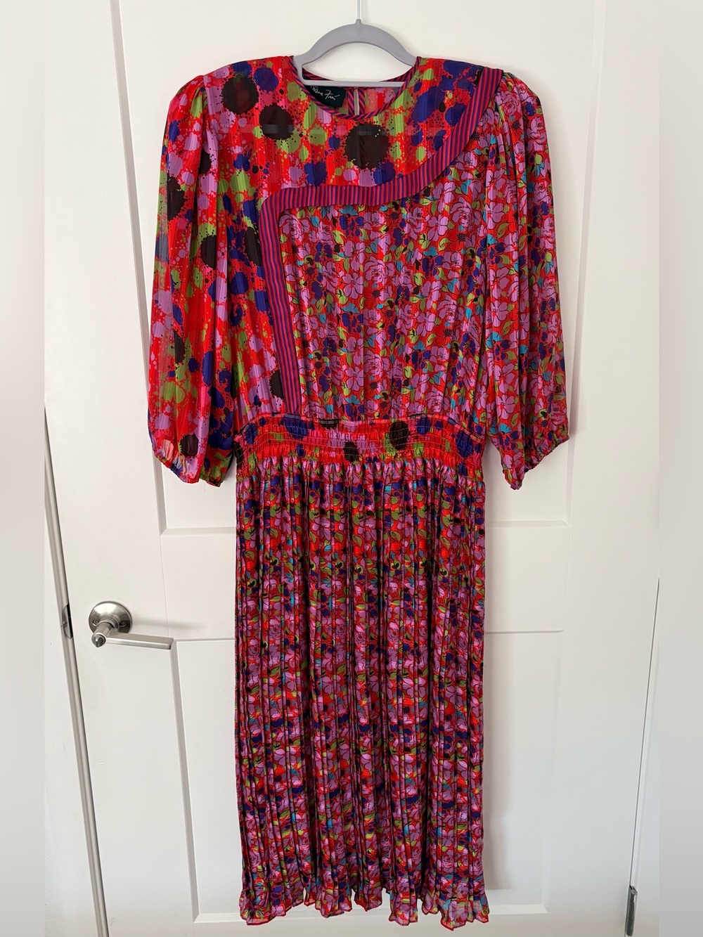 Vtg 80s Diane Freis Mixed Print Pleated Midi Dress - Size M/L